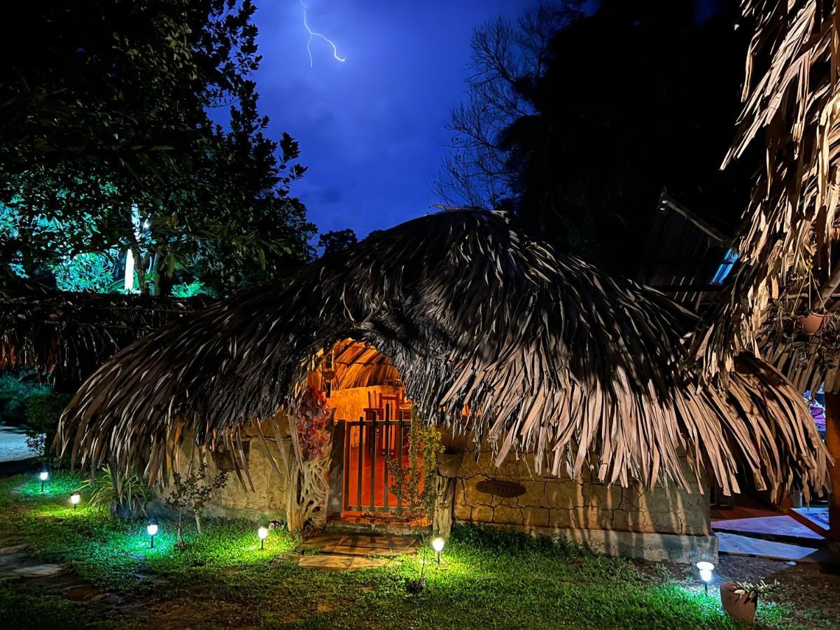 Hasthi Safari Cottage Удавалаве Екстер'єр фото